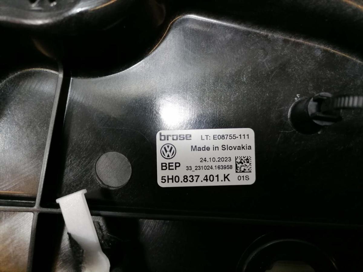 VW Golf 8original Fensterheber vorn links 5-T&uuml;rer Bj.2024